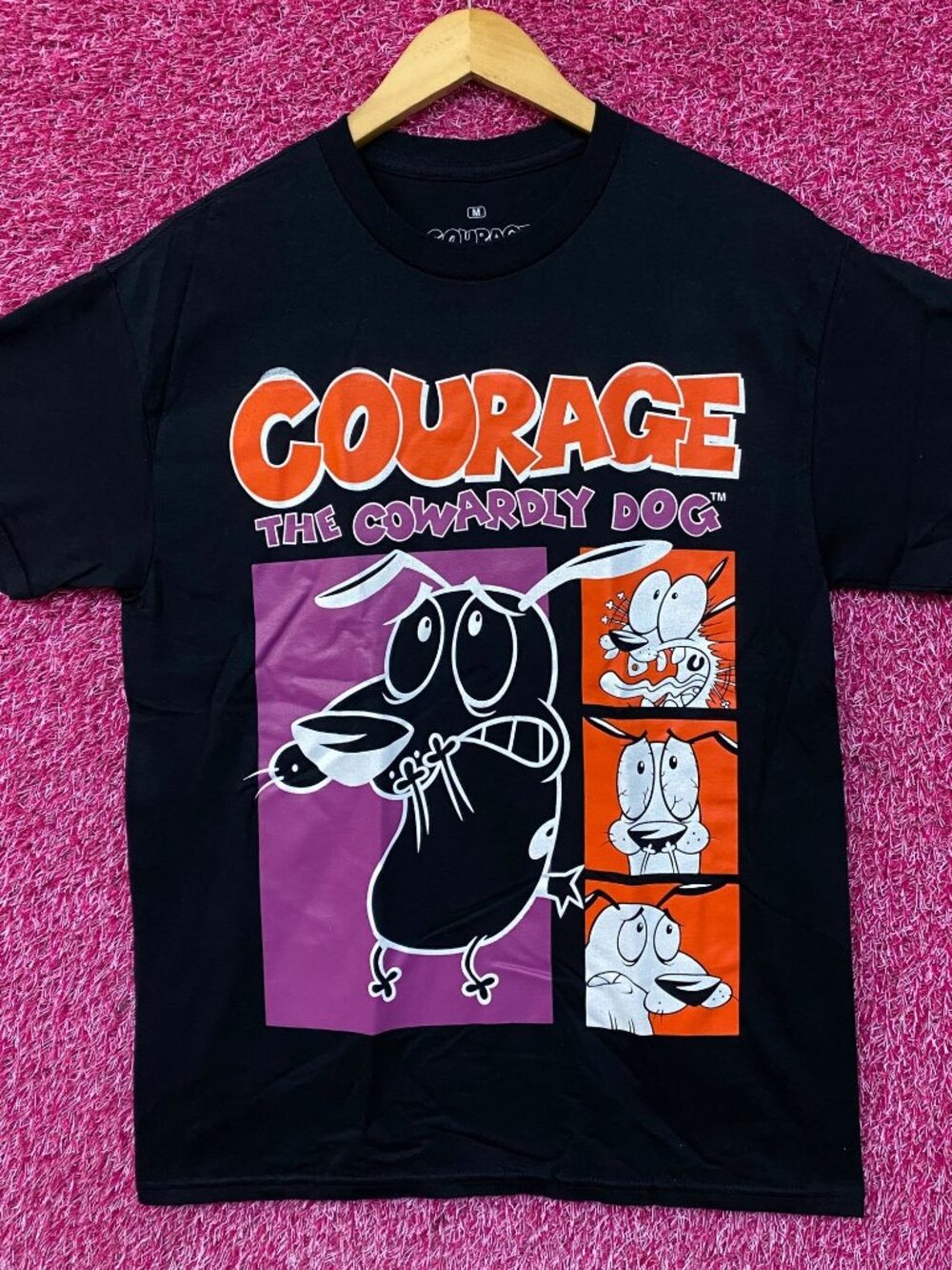 Courage The Cowardly Dog Grid Design Retro Style Classic Cartoon T-Shirt Medium